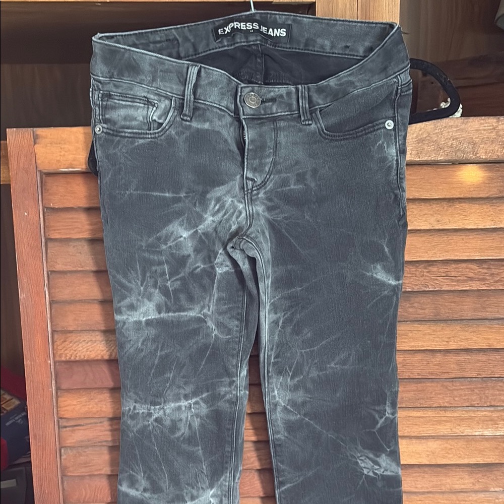 Zara Black Skinny Jeans with Distressed Look